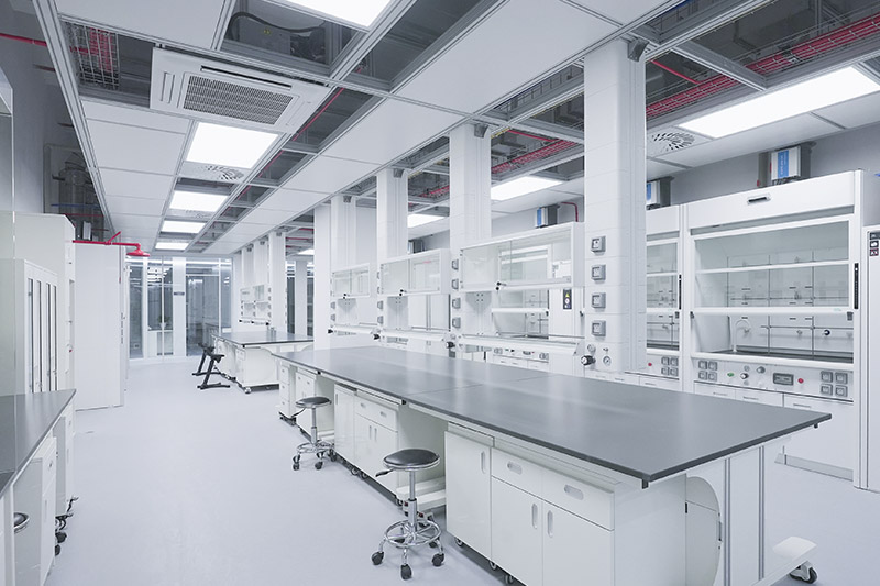 印江实验室革新：安全与科技的现代融合